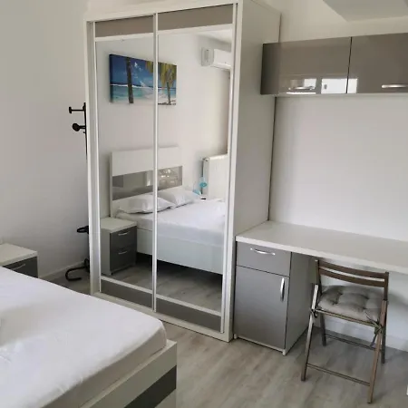 Grand Mamaia Апартаменты