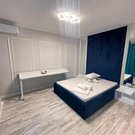 Grand Mamaia Апартаменты Констанца