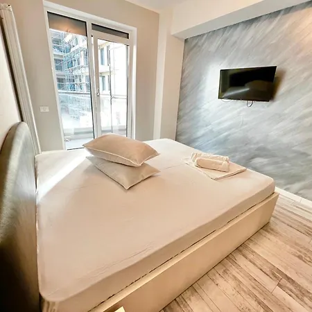 Апартаменты Grand Mamaia *