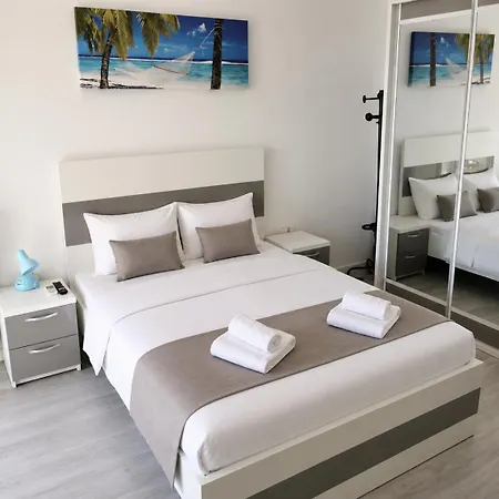 Grand Mamaia Apartament *
